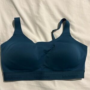 Lululemon sports bra 36DD